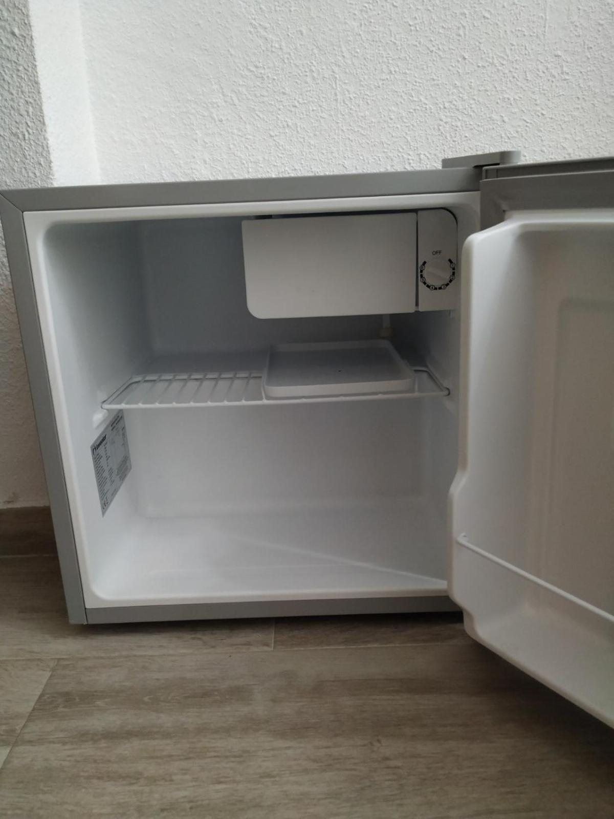 Hostal Cuatro Torres Madrid Ngoại thất bức ảnh
